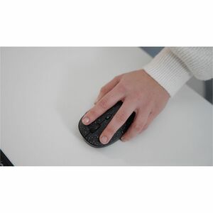 Targus Ergoflip Amb586gl Tama?o Completo Mouse - Bluetooth - Bluetrace - 6 Botón(es) - Negro - Inalámbrico - 4000 Dpi - Simétrico - 1 X Aa Battery Supported